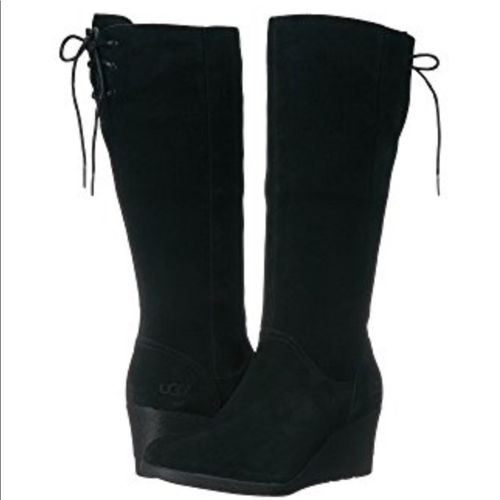 UGG suede Dawna boot